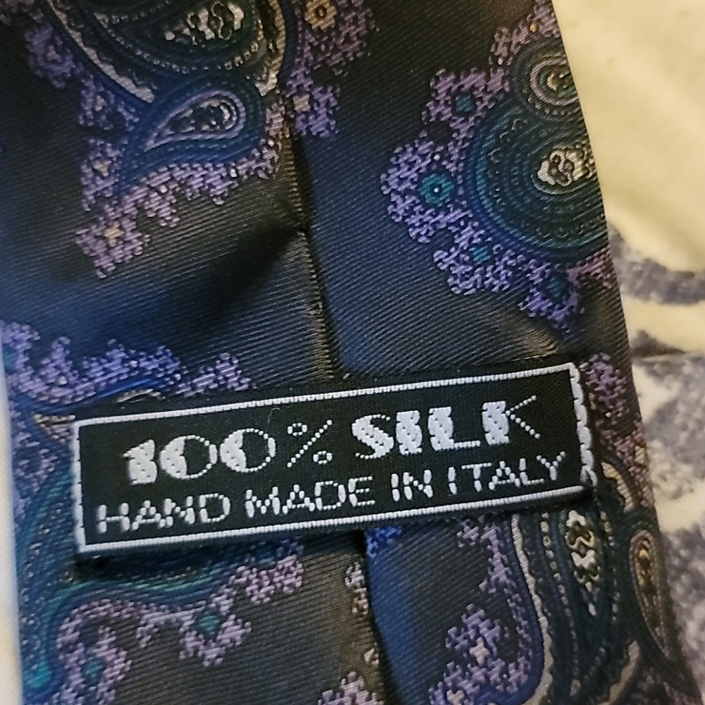 Vintage Unbranded 100% Silk Tie 3"x58" - Picture 3 of 4